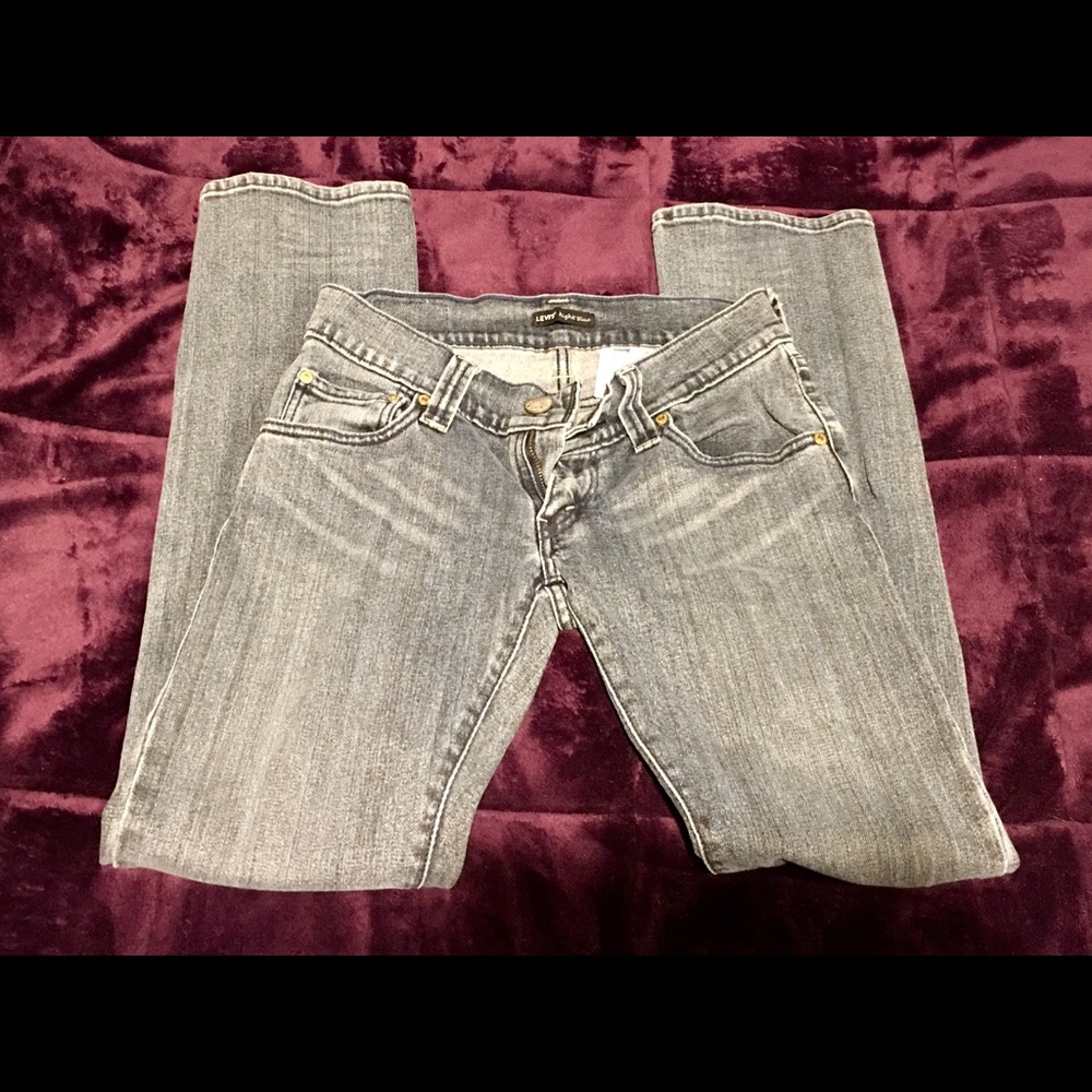 Levi’s Night Blue jeans
